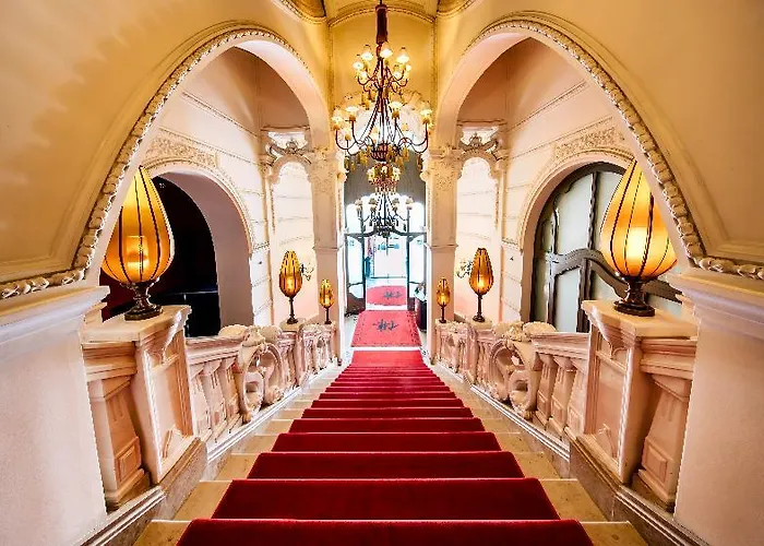 Buddha-bar Klotild Palace Отель 5*