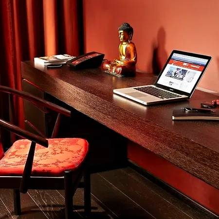 Отель Buddha-bar Klotild Palace 5*